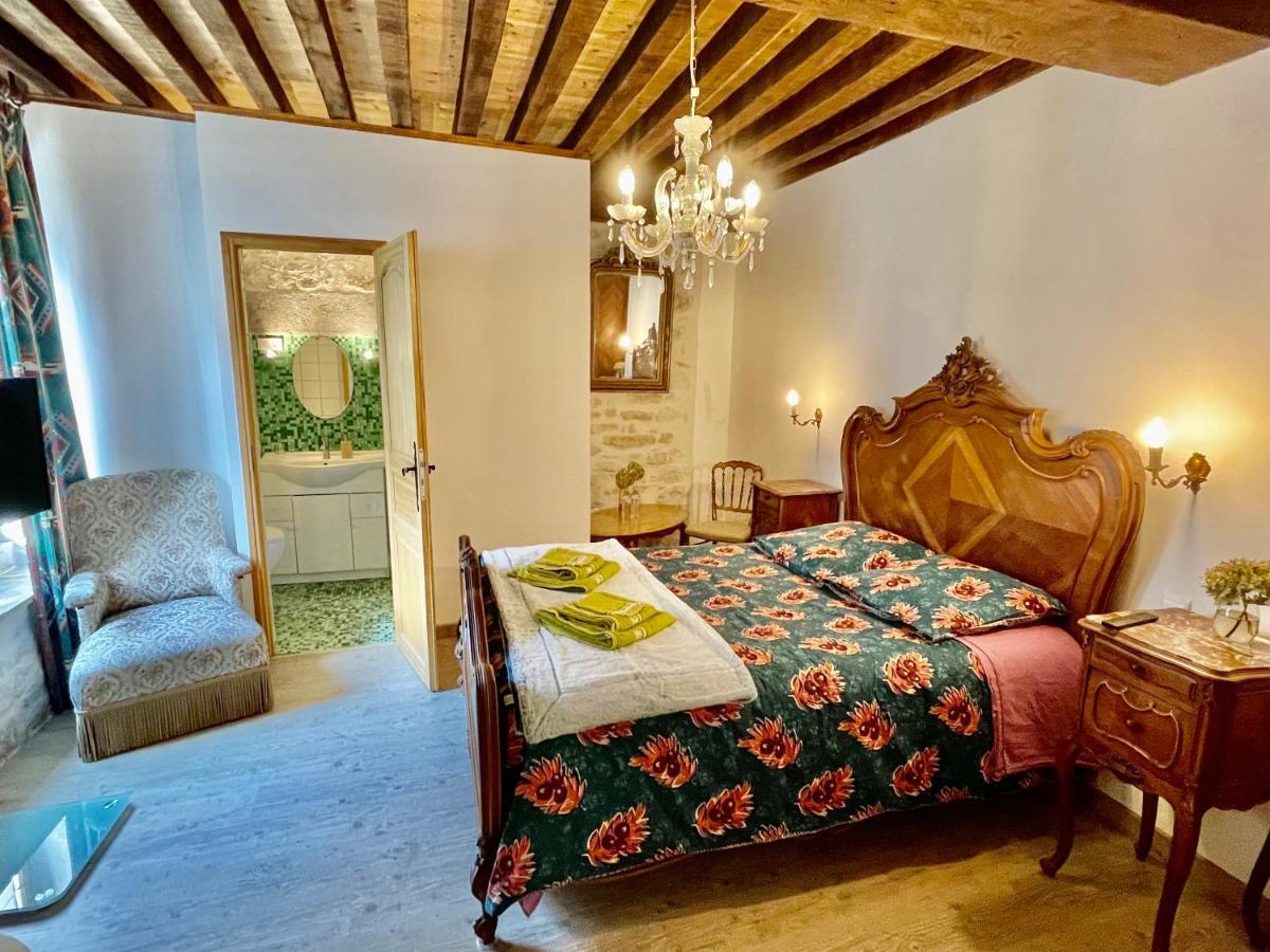 Manoir Saint-Pierre Bed & Breakfast Villersexel ภายนอก รูปภาพ